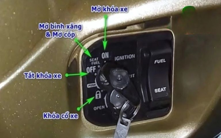 Mở cốp xe Honda bằng khóa cơ